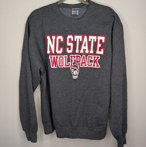 NC State Wolfpack Sweatshirt – Gray Crewneck, NCAA College Sweater, Size L